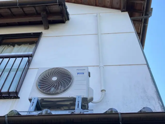 こだわり特殊案件◇中古不可　すっきり丸ダクトを使用してエアコン取付　※要事前調査サービスの画像