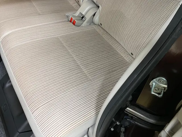 嘔吐など部分作業可能でございます。日程の空きが無くても一度お問い合わせください!サービスの画像