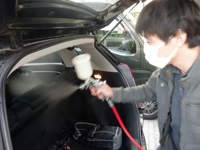 当社のコーティング剤はプラチナ・銀イオン配合。24時間浄化作用を繰り返します！サービスの画像