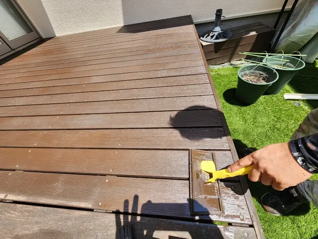 ウッドデッキ塗装サービスの画像