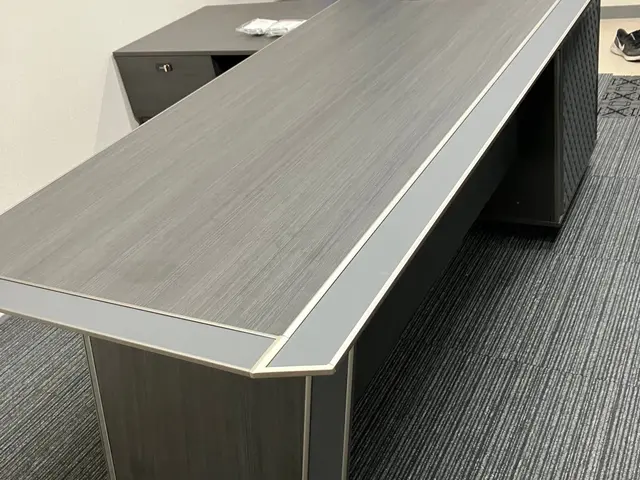 ◎年中無休◎予約から施工まで100%自社対応◎営業時間外も対応可能サービスの画像