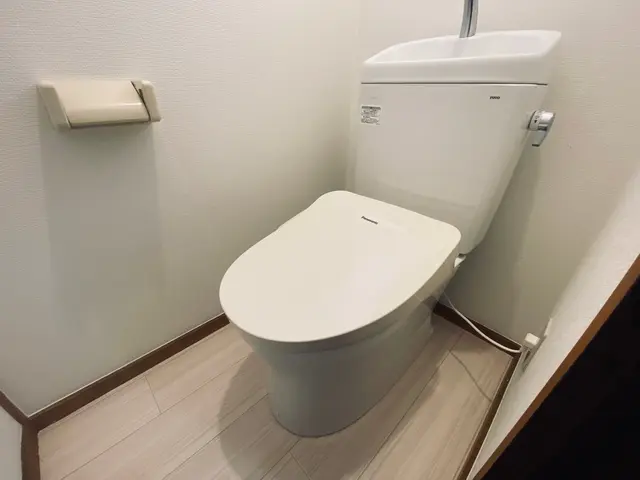 トイレリフォームはいろは設備にお任せください！作業外注一切なし◎損害保険に加入済サービスの画像