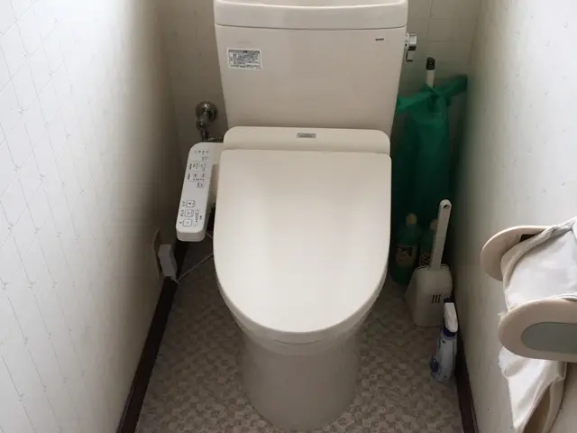 トイレリフォームはいろは設備にお任せください！作業外注一切なし◎損害保険に加入済サービスの画像
