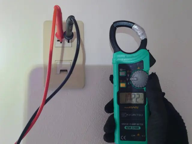 コンセント交換サービスの画像