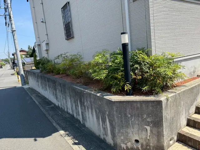 外壁高圧洗浄｜コケ・黒ずみ・汚れをスッキリ洗浄サービスの画像