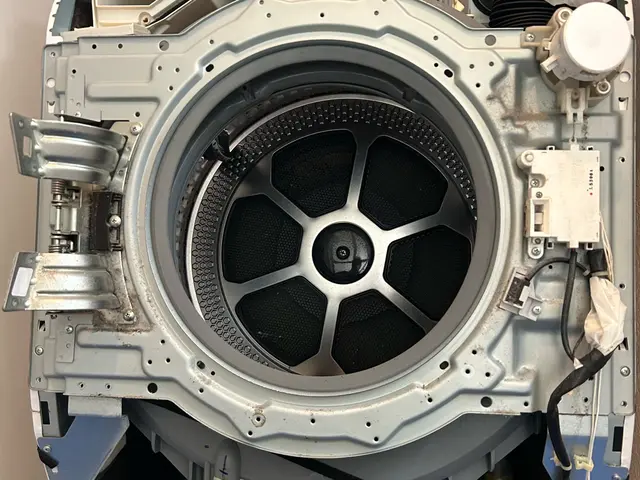 即日可能◆ドラム式修理自信があります！メーカー及び量販店にて10年以上の実績サービスの画像