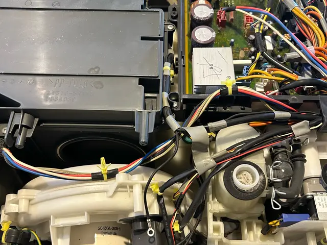 即日可能◆ドラム式修理自信があります！メーカー及び量販店にて10年以上の実績サービスの画像