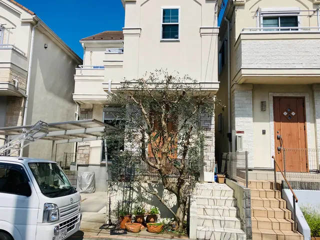 格好良く仕上げます！！お気軽にご連絡下さい(*ﾟ▽ﾟ)ﾉ伐採、抜根もついでにOKサービスの画像