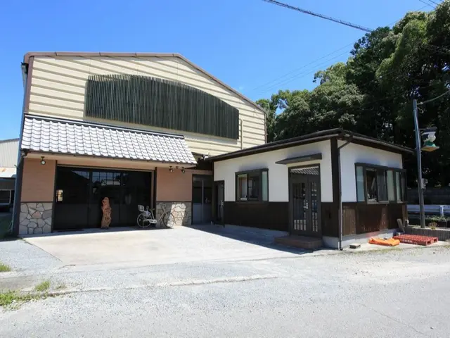 《西播磨地域で創業100年以上の実績》100%自社対応！家具移動もお任せくださいサービスの画像