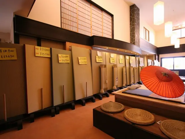 《西播磨地域で創業100年以上の実績》100%自社対応！家具移動もお任せくださいサービスの画像