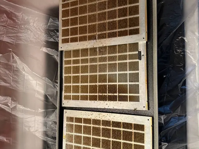 【年中無休で対応◎】油汚れでお困りの方は当店にお任せください！！サービスの画像