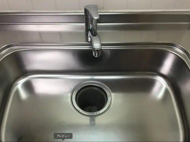 普段のお掃除では手に負えないところも、プロが汚れを一掃致します。サービスの画像