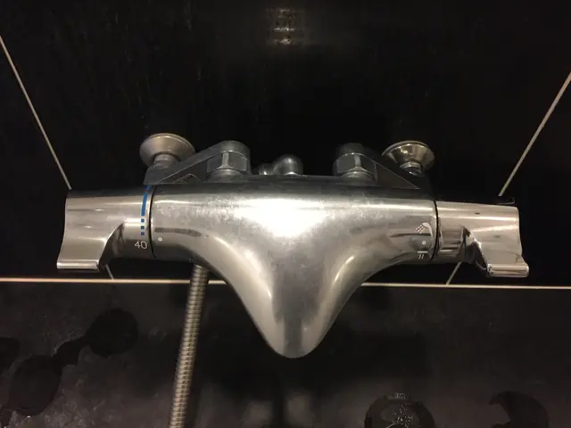 ★カビ・湯垢・皮脂汚・石鹸カスを残らずスッキリ★　☆pay pay・クレカOKサービスの画像