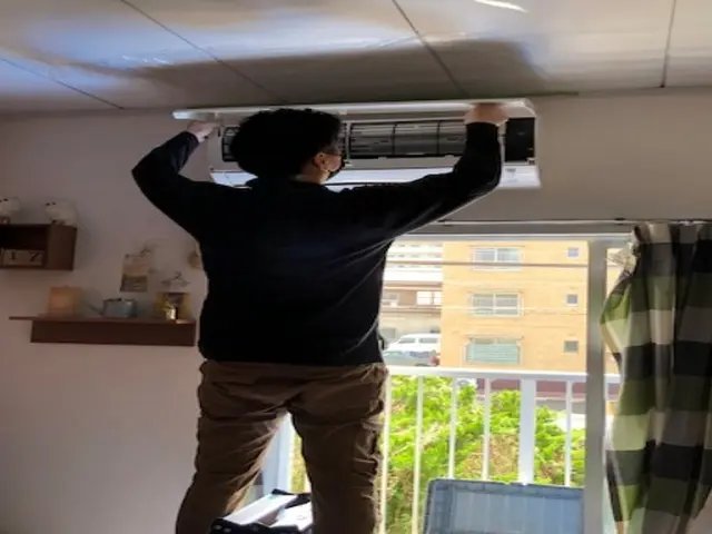 ビジネスホテルや病院、施設等のクリーニングも定期的に行なってるスタッフも伺いますサービスの画像