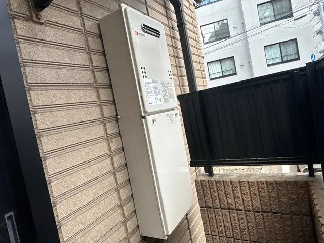 組み込みのプロフェッショナル! 9年以上の給湯器交換ガスの経験サービスの画像