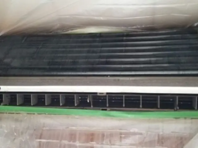 ★エアコンクリーニング専門店★各メーカー、各機種、古い機種でも何でも出来ます！！サービスの画像