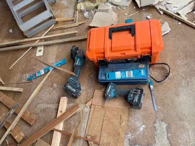 完全自社対応！長年培ったプロの技術で、満足のいくサービスをお届けします。サービスの画像