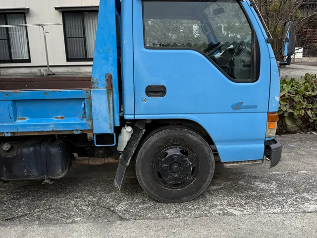 完全自社対応！長年培ったプロの技術で、満足のいくサービスをお届けします。サービスの画像