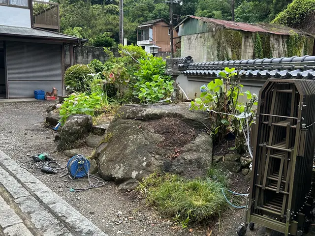 伐採作業、伐根作業サービスの画像