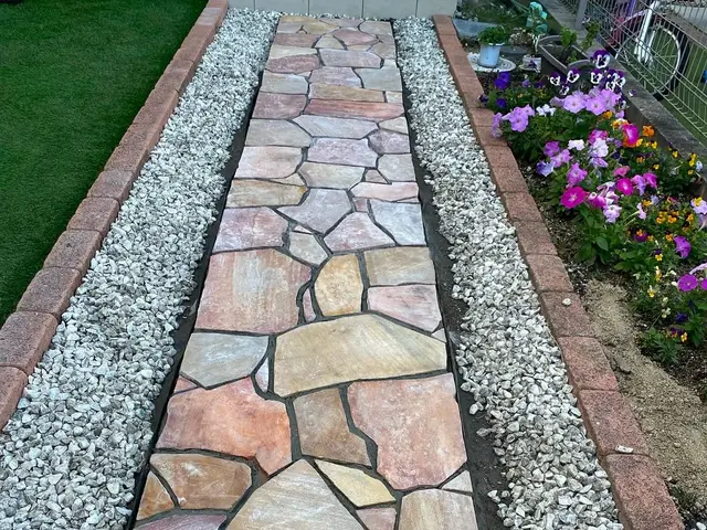 障がいをお持ちの方、健常者の方、お困り内容など気楽にご相談下さいね（＾ν＾）サービスの画像