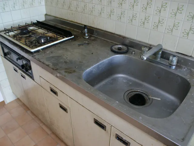 清掃だけではありません！コーティングで光沢復活&超撥水■セット割有■コロナ対策済サービスの画像