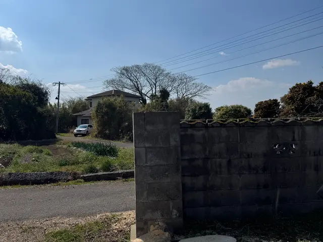 経験10年、800件以上の実績！小木から大径木まで、安全安心の丁寧な作業をお約束サービスの画像