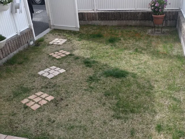 芝張り作業サービスの画像