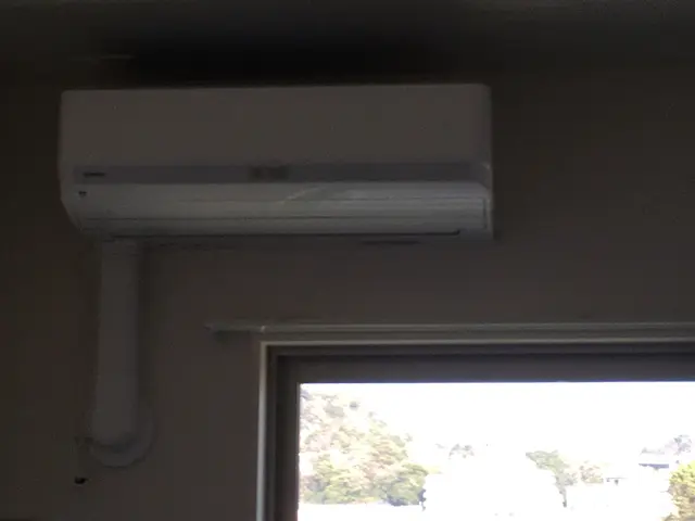 家電量販店下請け　エアコン工事歴25年【NAKAMURA】です。精一杯頑張りますサービスの画像