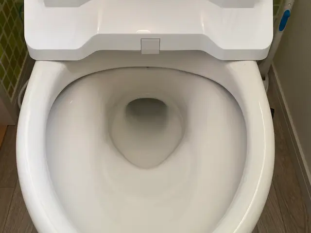 【尿石、黒ずみ、水垢除去します】隅々まで綺麗に仕上げます！サービスの画像