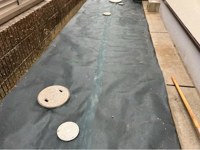 雑草のストレスを解決　★2月-5月は砂利引きキャンペーン★除草剤散布無料サービスの画像