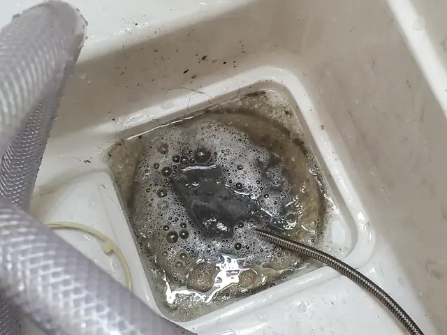 今まで排水管洗浄された事無い方はお気軽にお問い合わせ下さい！サービスの画像