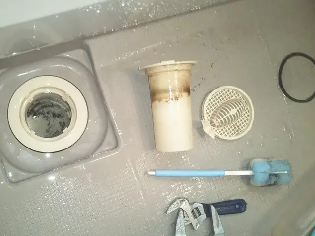 【禁煙】高圧洗浄します。【詰まり】【悪臭】にも対応！サービスの画像