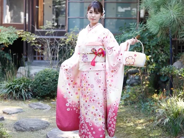 360℃美しく！大切な日はお任せください♪まとめ髪サービス。成人式ご相談ください