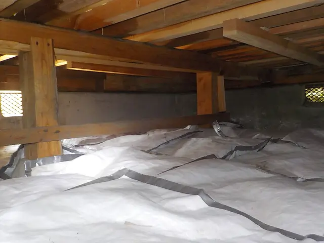 有資格者による安心施工！年間実績2,000件以上施工！サービスの画像