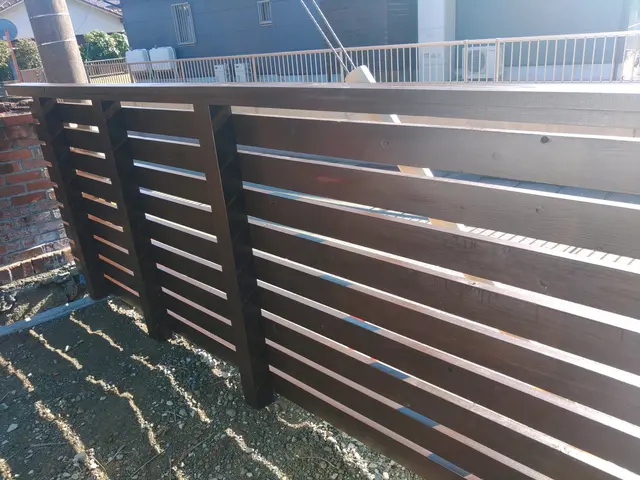 ウッドデッキ以外にも木部塗装でお困りの際はご相談下さい。サービスの画像