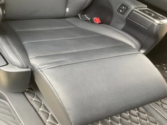 車シートクリーニング(^^♪　新宮の弊社作業所にてお預かりし緊急作業可！代車無料サービスの画像