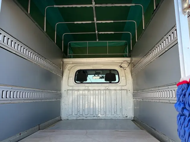 引越しは私にお任せ下さい！大手8年経験済み★損害保険加入済み！3km以内無料往復サービスの画像