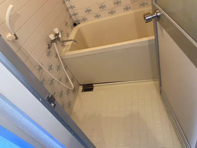 追い焚き配管掃除同時ご注文で6000円割引！   エプロン内部高圧洗浄付き！サービスの画像