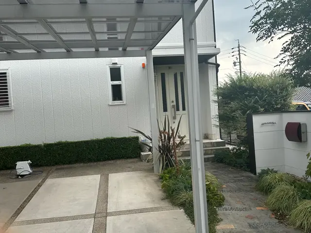 ☆カーポート洗浄サービス☆駐車場・外壁・塀などの洗浄もご相談下さい☆サービスの画像