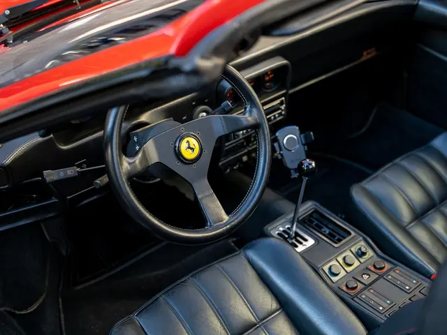 動画も撮れます、店舗、商品、会社案内、民泊など幅広く対応かのです。