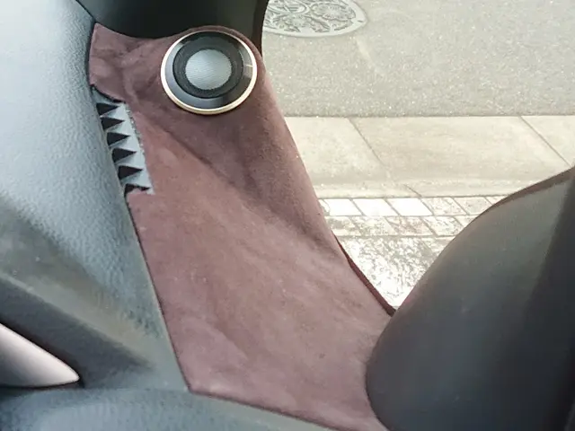 作業外注は一切なし◎損害保険加入済で万が一の際にも安心です！サービスの画像