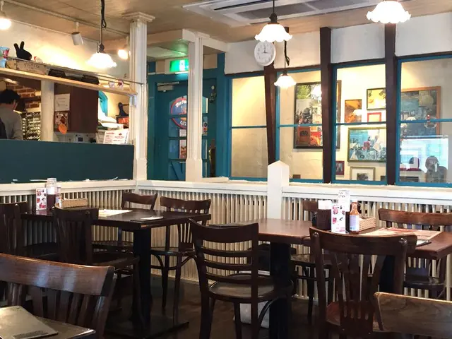 ホームページ、パンフレット、リーフレット、医療、癒し系、会社、各種学校、飲食等サービスの画像