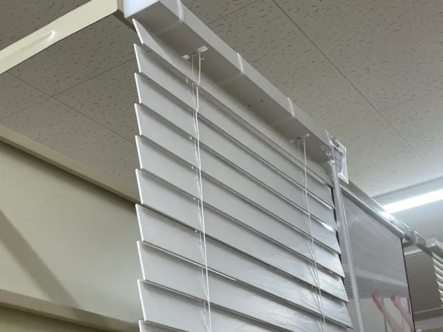 らくらく窓インテリアサービスの画像