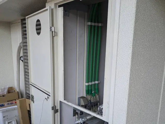 国家資格保有スタッフによる完全自社対応！高所狭所大歓迎！時間外地域外でも相談OKサービスの画像