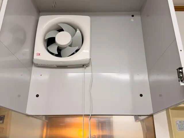 ギトギト油汚れ、徹底洗浄！サービスの画像