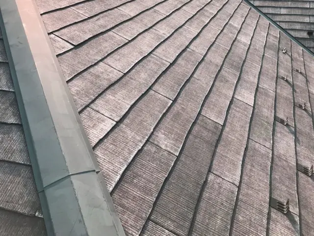 【屋根塗装/スレート】雹災・風災の保険申請はお任せ。丁寧な施工を心がけていますサービスの画像