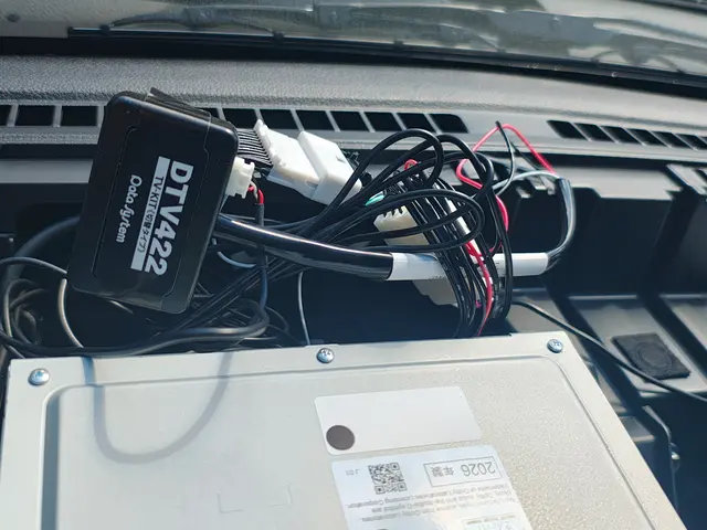 少し覗いてみませんか？サービスの画像