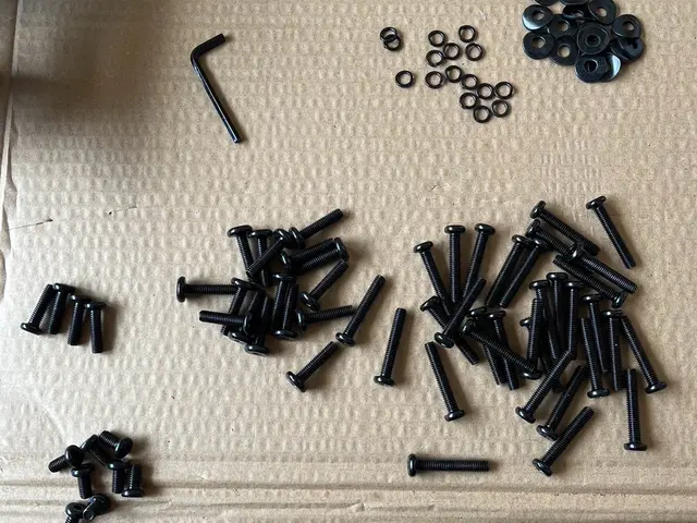 【業歴12年の実績】ソファー・食器棚吊り上げ下げ2名でお伺い！サービスの画像