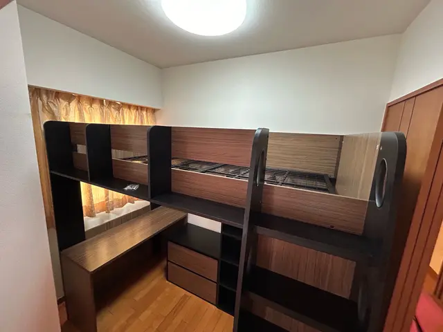 【業歴12年の実績】ソファー・食器棚吊り上げ下げ2名でお伺い！サービスの画像