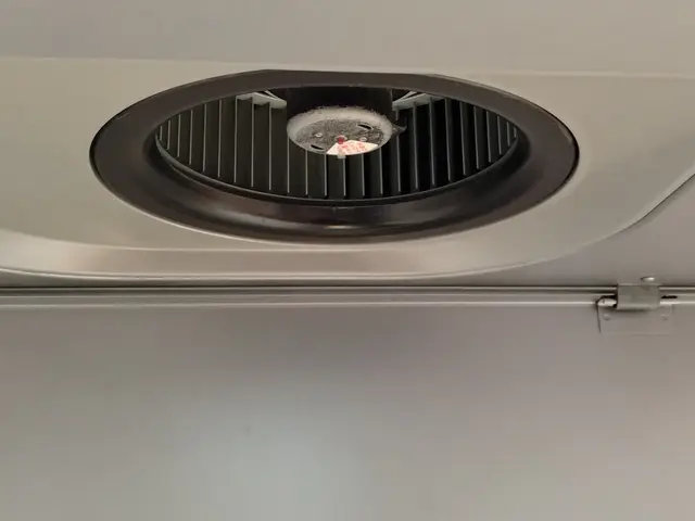 【女性スタッフ同行可】豊富な知識と経験で安心！仕上がり重視で丁寧に施工いたしますサービスの画像